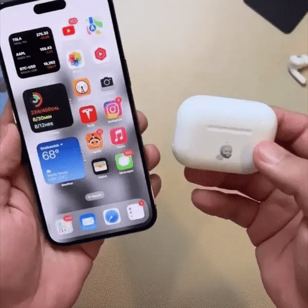 Air Pro 2nd Generation White Edition | Magsafe Wireless Charging Case